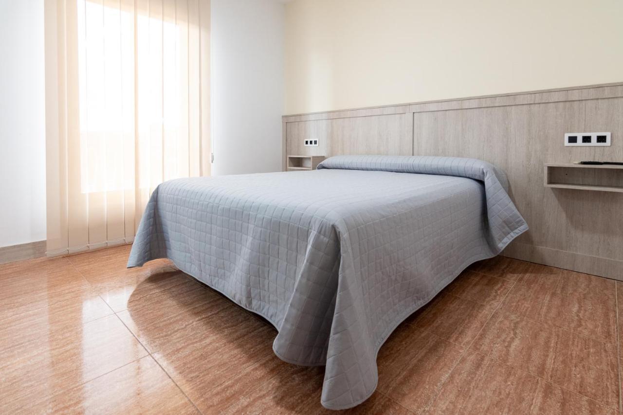 Hostal Vinuela San Pedro de Merida المظهر الخارجي الصورة