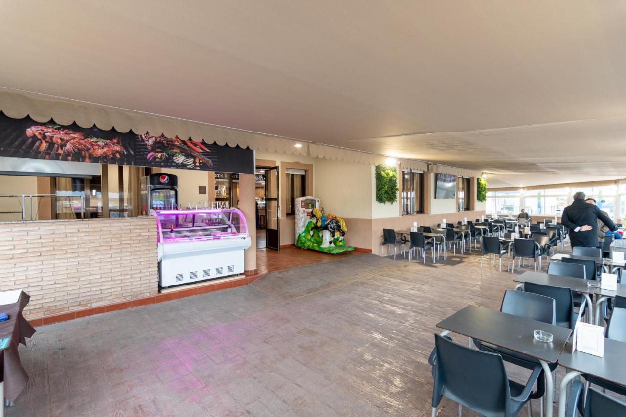 Hostal Vinuela San Pedro de Merida المظهر الخارجي الصورة