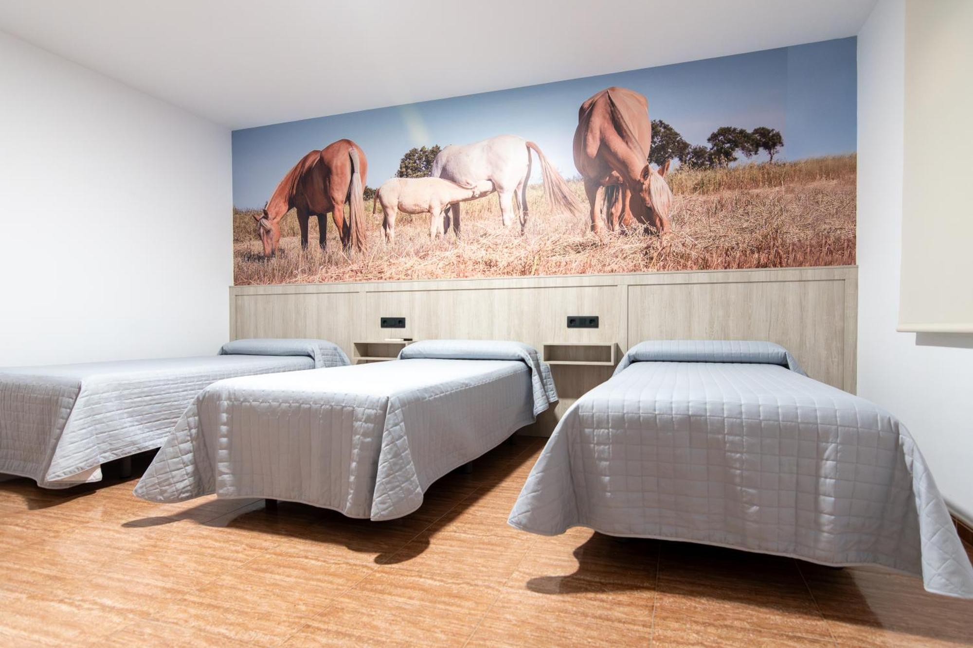 Hostal Vinuela San Pedro de Merida المظهر الخارجي الصورة